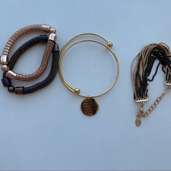 FREE (PURCHASE OF $15) - Picture 4 of 5